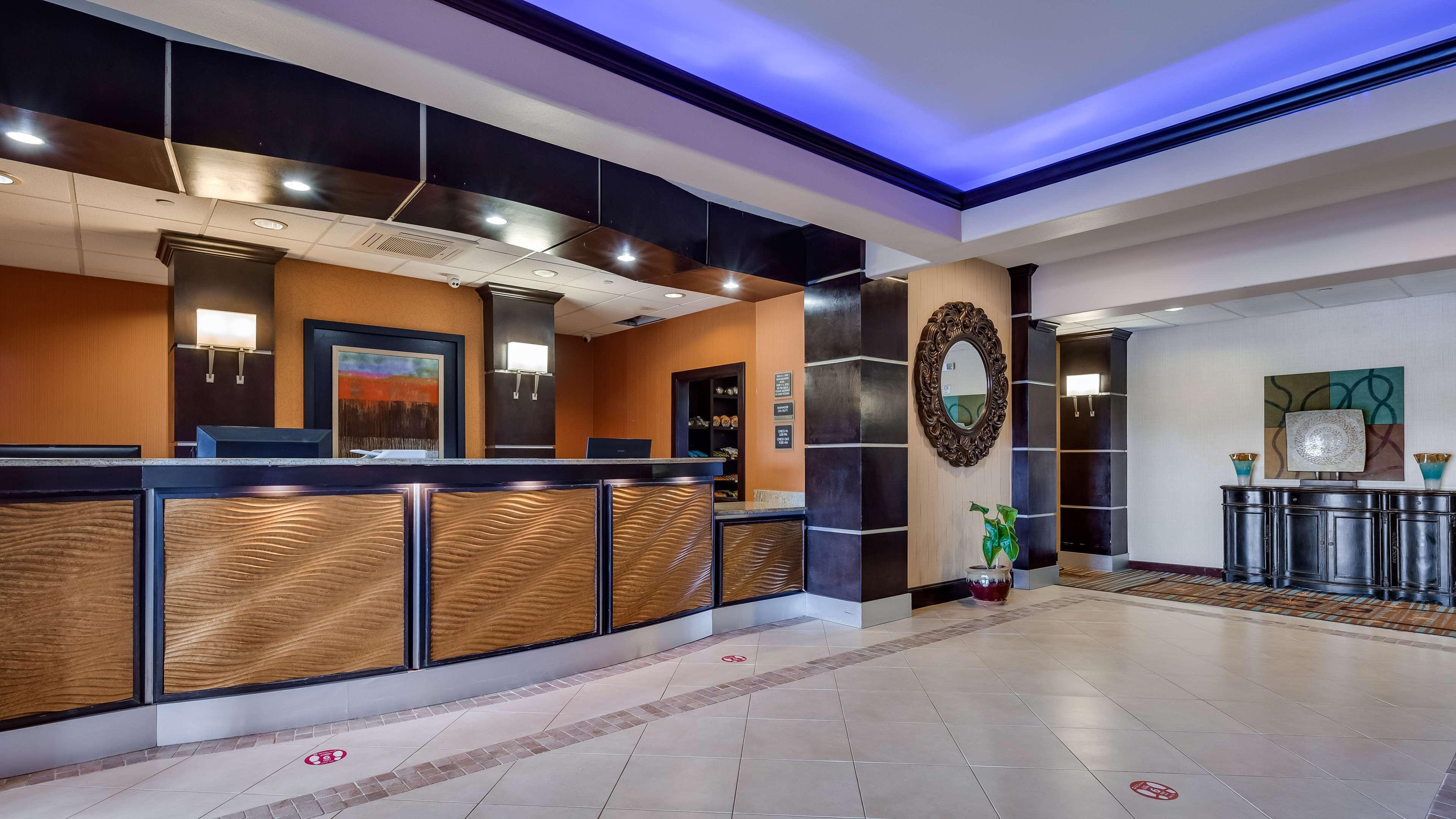 Best Western Plus Midland Suites Εξωτερικό φωτογραφία
