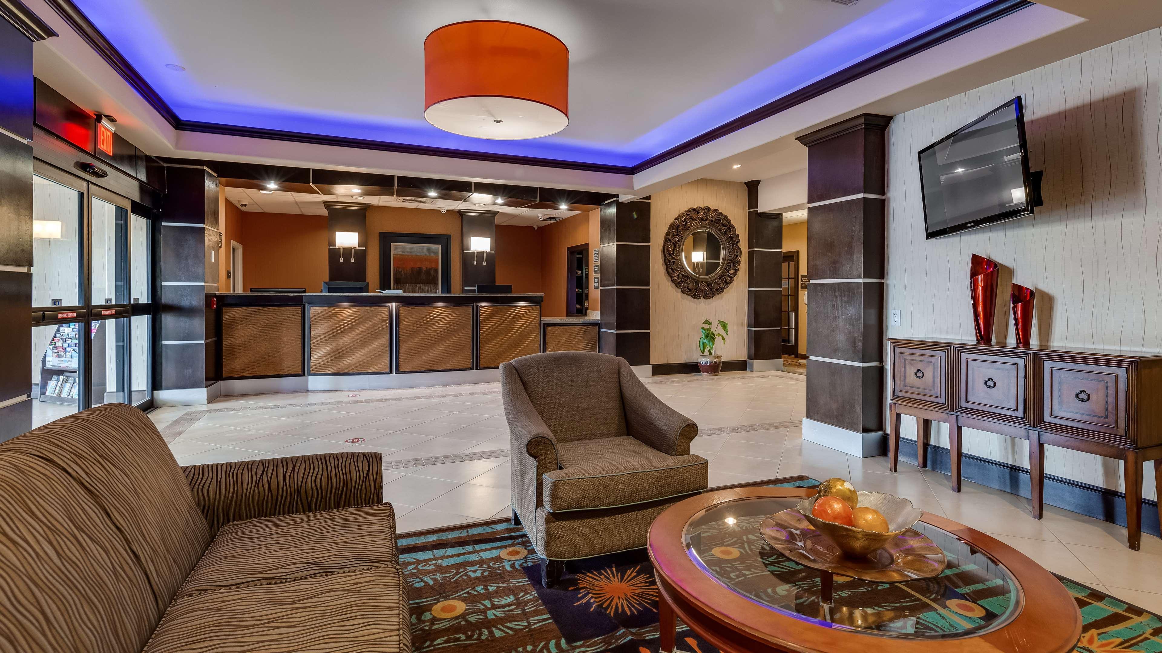 Best Western Plus Midland Suites Εξωτερικό φωτογραφία